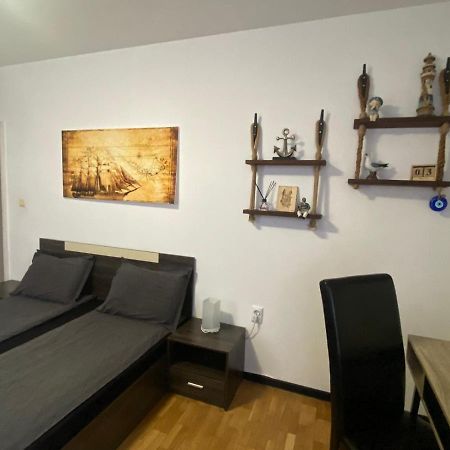 Apartament Bogoslovovi Varna Eksteriør billede