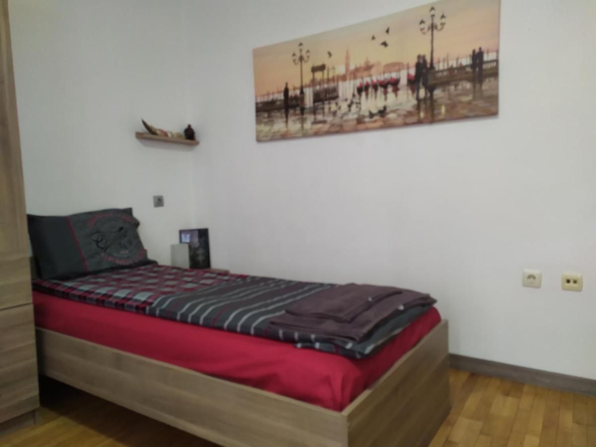 Apartament Bogoslovovi Varna Eksteriør billede