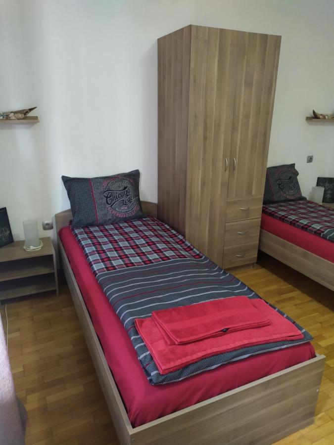 Apartament Bogoslovovi Varna Eksteriør billede